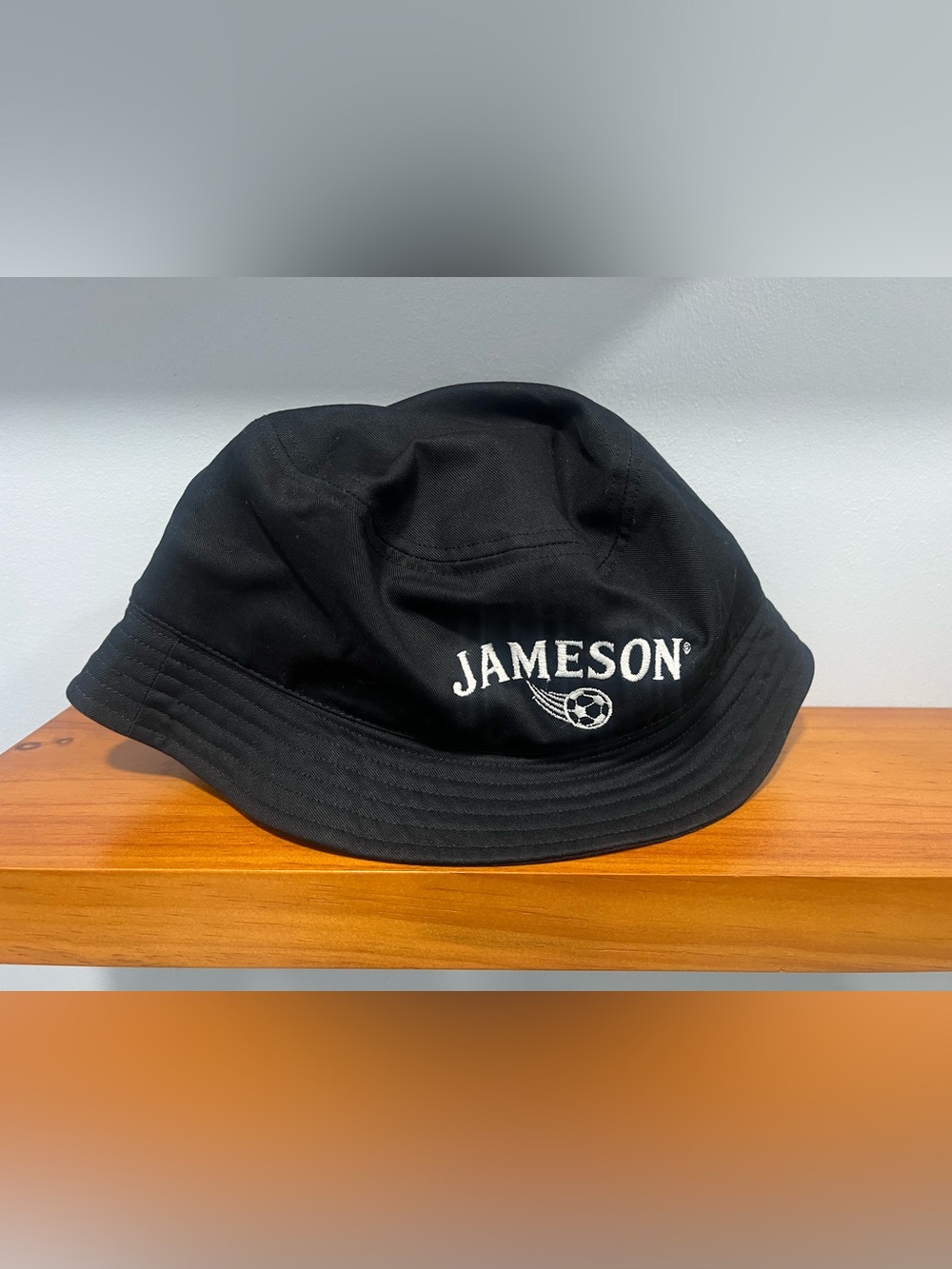 JAMESON Port Authority NWOT Adults Black & White Letters Bucket Hat SZ L/XL